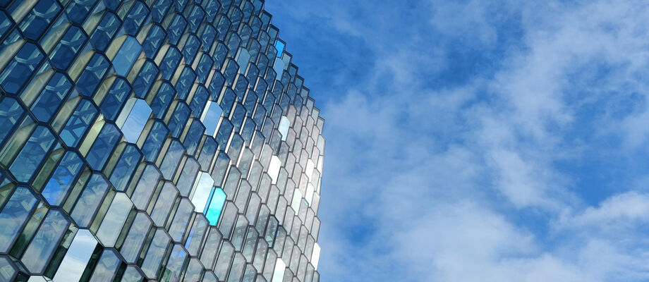 Harpa_unsplash_2-1-